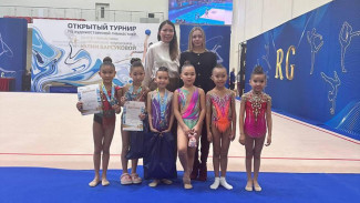 Клуб художественной гимнастики из Якутска завоевал медали на турнирах в Москве