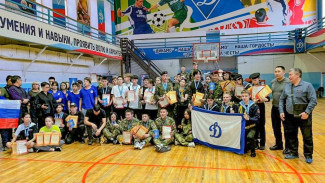 В Якутске состоялись военно-спортивные соревнования среди школьников