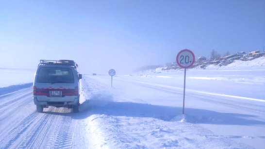 Открыт автозимник между Усть-Майским и Алданским районами Якутии