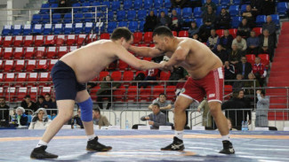 4 января в селе Борогонцы стартует Чемпионат Якутии по вольной борьбе