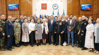 В Якутске состоялось торжественное мероприятие в честь Героя России Дмитрия Куценко