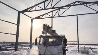 Сергей Местников проверил строительство объектов в Нюрбинском районе