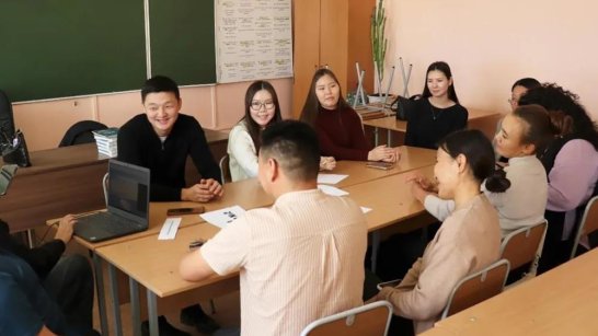 В Якутске слёт молодых педагогов СПО собрал более 50 преподавателей из 18 колледжей