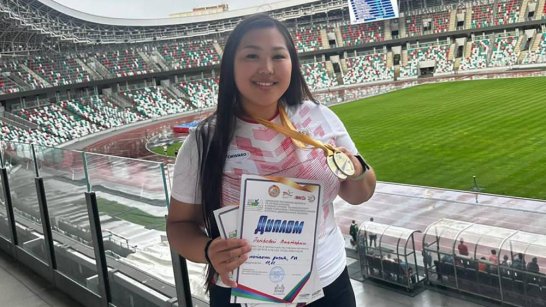 Якутская спортсменка завоевала два золота по легкой атлетике