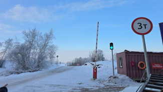 В Якутии открыта первая ледовая переправа на реке Лене