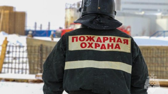 Короткое замыкание электропроводки стало причиной пожара частного дома в Якутске