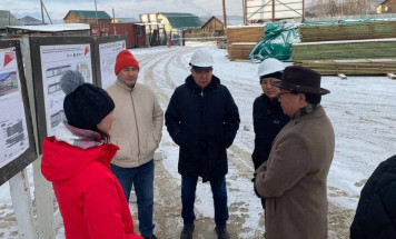 Вице-премьер Якутии Георгий Степанов посетил социальные учреждения республики