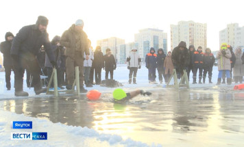 В Якутии моржи официально открыли зимний сезон плавания