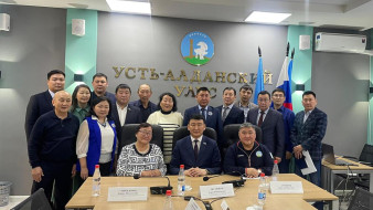В Усть-Алданском районе прошло заседание комиссии по юбилейным мероприятиям в честь Николая Тарского