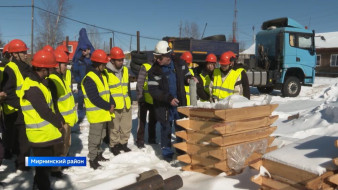 Школьники из Горного района посетили объекты алмазодобывающей компании в Мирном