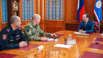 В Якутии состоялась рабочая встреча главы республики и руководства Росгвардии