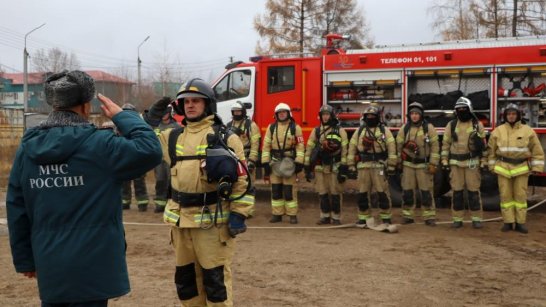 В Ленске для сотрудников пожарно-спасательного отряда открылся тренировочный комплекс