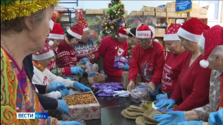 Волонтёры общественного движения "Якутия с тобой" собирают новогодние подарки для военнослужащих