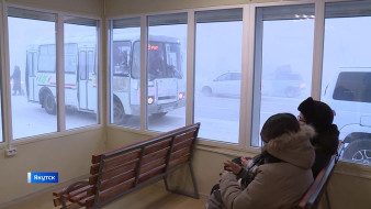 В Якутске с начала осени вандалами нанесен ущерб теплым остановкам почти на полмиллиона рублей
