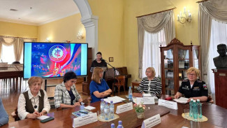В Якутске состоялся круглый стол по обмену опытом между библиотеками республики и Санкт-Петербурга