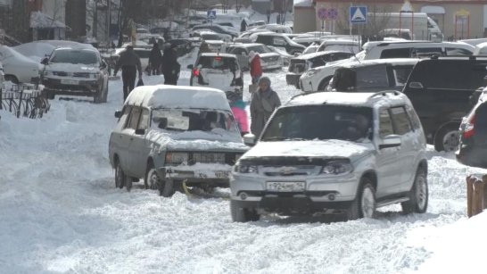 Сильные снегопады и порывистый ветер ожидаются в нескольких районах Якутии