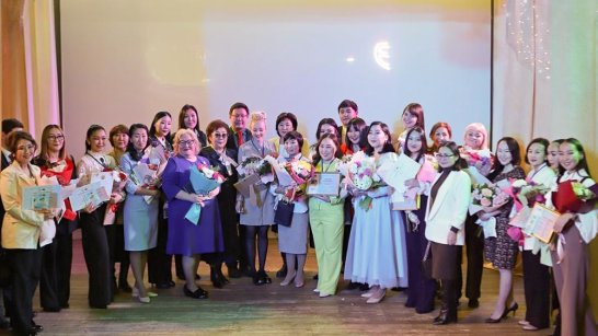 Названы имена победителей профессионального конкурса учителей начальных классов Якутска