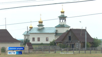 Бастакы Президеммыт Михаил Николаев дойдутугар аатын үйэтитэр өйдөбүнньүк тутуллуоҕа