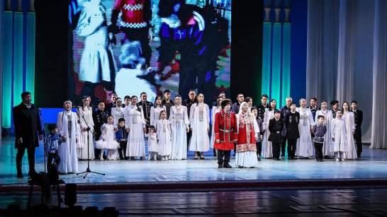 В Якутске прошло торжественное мероприятие в День родного языка и письменности
