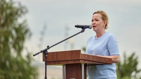 Глава "Комитета семей воинов Отечества" Юлия Белехова поздравила якутян с праздником Ысыах