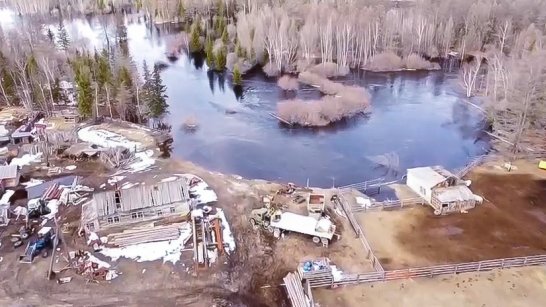 К повышению уровня воды в реке готовятся в селе Бясь-Кюель Горного района Якутии