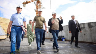 Айсен Николаев проверил ход работ по строительству Арктического центра эпоса и искусств