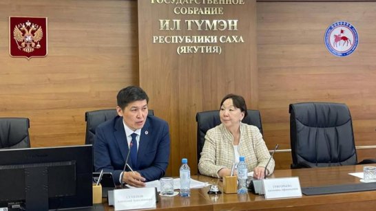 В Якутии повысят уровень подготовки учителей математики и естественных наук