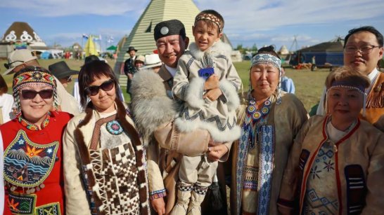 На Ысыахе Туймаады коренные малочисленные народы Севера Якутии представили насыщенную программу