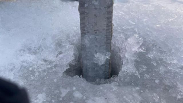 На ледовой переправе Хатассы - Павловск повышена грузоподъемность