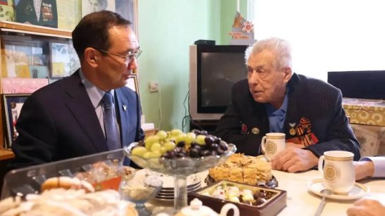 В Нерюнгринском районе Айсен Николаев навестил ветерана Великой Отечественной войны