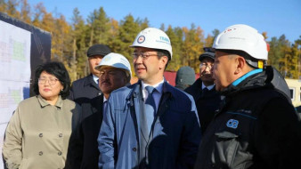 Глава Якутии дал указание ускорить завершение строительства лечебного корпуса Нюрбинской ЦРБ