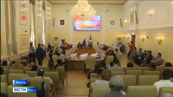 В Якутске прошла презентация книг к 75-летию Иннокентия Бочкарёва