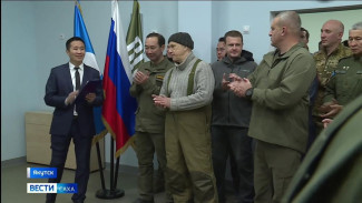 Юрий Трутнев встретился с победителями первых Всероссийских военно-тактических соревнований "Путь ВОИНа"