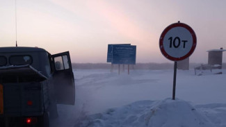 Дорожники Якутии открыли автозимник "Улахан-Ан – Солянка" 