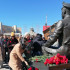 Жители Якутии возложили цветы к памятнику Степана Аржакова