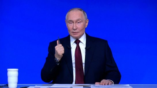 Владимир Путин призвал решать вопрос создания ясельных групп при реновации детсадов