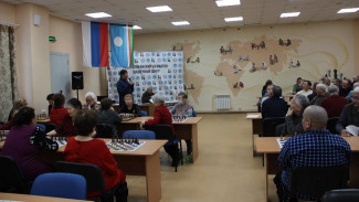 В Якутске проходит Первенство РС(Я) по шахматам среди ветеранов