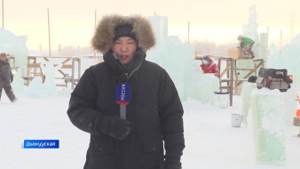 Дьокуускай куоракка үгэскэ кубулуйбут муустан, хаартан күрэх ыытыллар