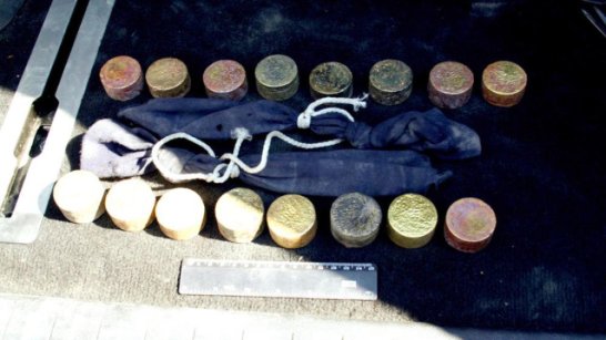 В Оймяконском районе полицейские изъяли из незаконного оборота почти 18 кг природного золота
