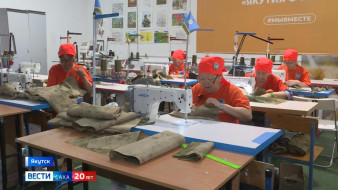 Более 6 тонн гуманитарной помощи отправили в зону СВО волонтёры Якутии с начала года