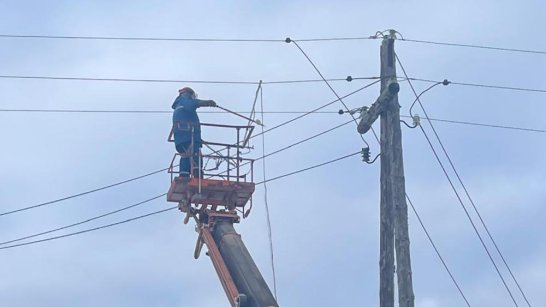 В Якутске энергетики восстановили электроснабжение жителей Вилюйского тракта