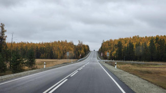 В Мегино-Кангаласском районе дорожники досрочно заасфальтировали участок автодороги "Амга"