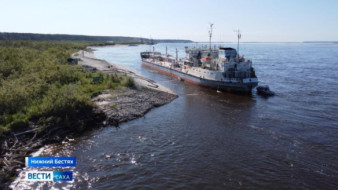 Более 1 млн тонн грузов планируют перевезти по рекам Якутии в 2026 году