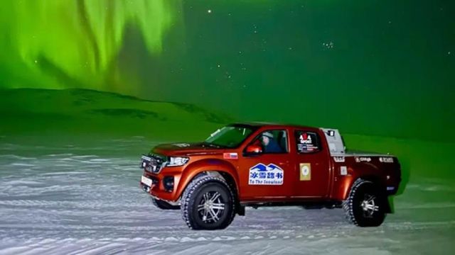 Автопутешественники проехали из Якутска до мыса Дежнева на Чукотке