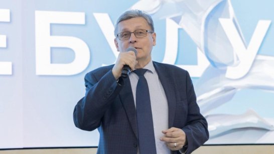 Рифат Сабитов поприветствовал финалистов Всероссийского конкурса студенческих команд "Лучник. Будущее"