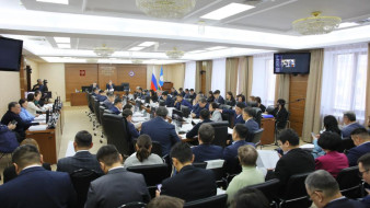 Члены Правительства участвуют в расширенном заседании бюджетного комитета по рассмотрению ключевых законопроектов