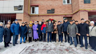 В Якутске почтили память государственного, общественного и научного деятеля Василия Филиппова