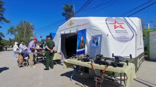 В Якутске открылся мобильный пункт отбора граждан на военную службу по контракту