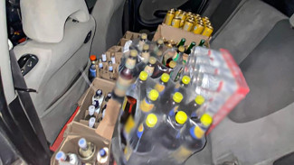 В Якутске участковыми полиции выявлен факт незаконной продажи алкоголя из салона автомобиля