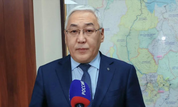 20 тонн праздничных продуктовых наборов отправили бойцам СВО из Якутии